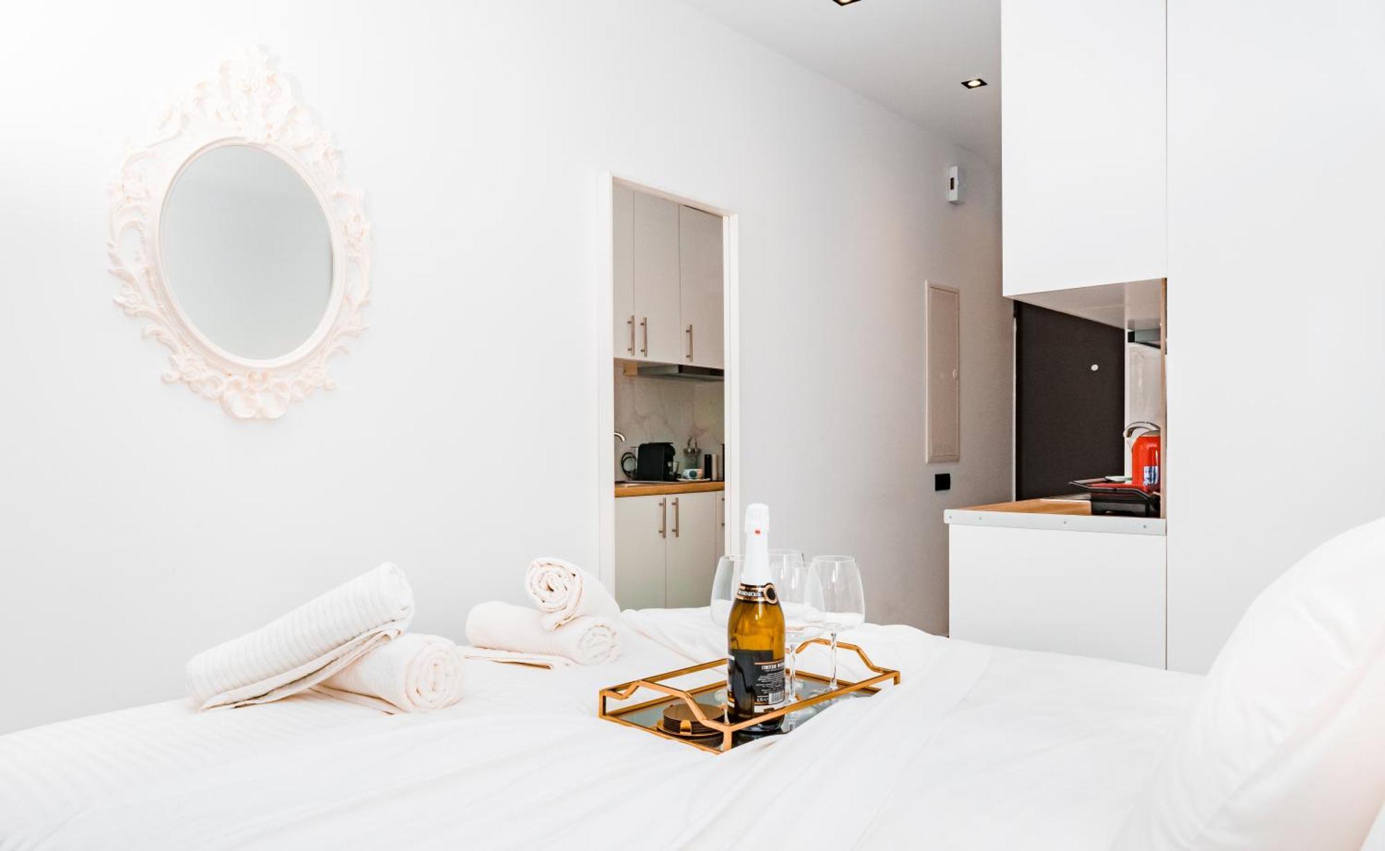 Kallithea Diamond Suite Dış mekan fotoğraf
